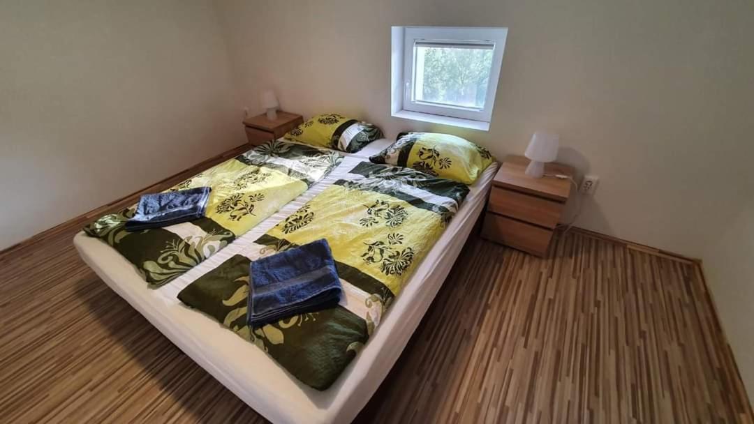 Borkúti Panzió és Apartman Balatonszemes Exterior foto